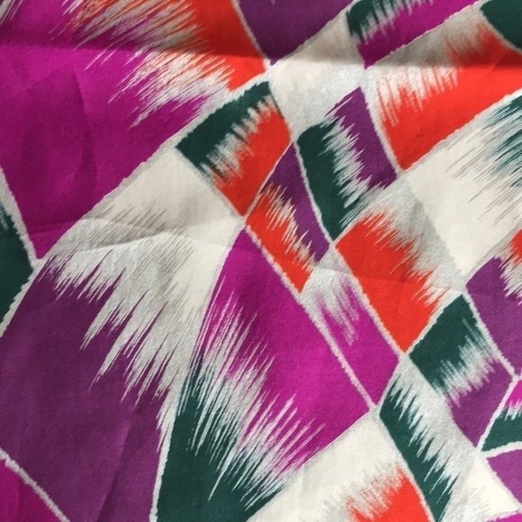 Vintage rectangular made in Italy scarf - Picture 5 of 8